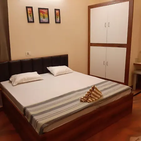 Paarijaat Homestay & Guesthouse Ayodhya Exterior photo