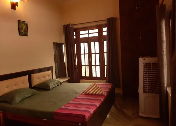 Paarijaat Homestay & Guesthouse