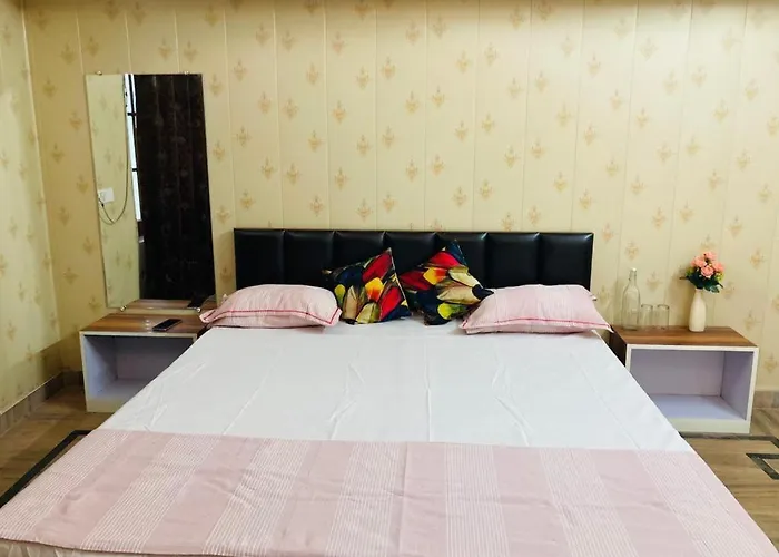 Paarijaat Homestay & Guesthouse