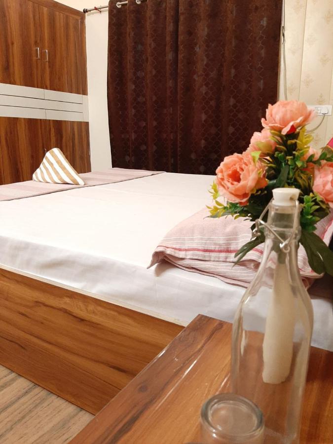 Paarijaat & Homestay